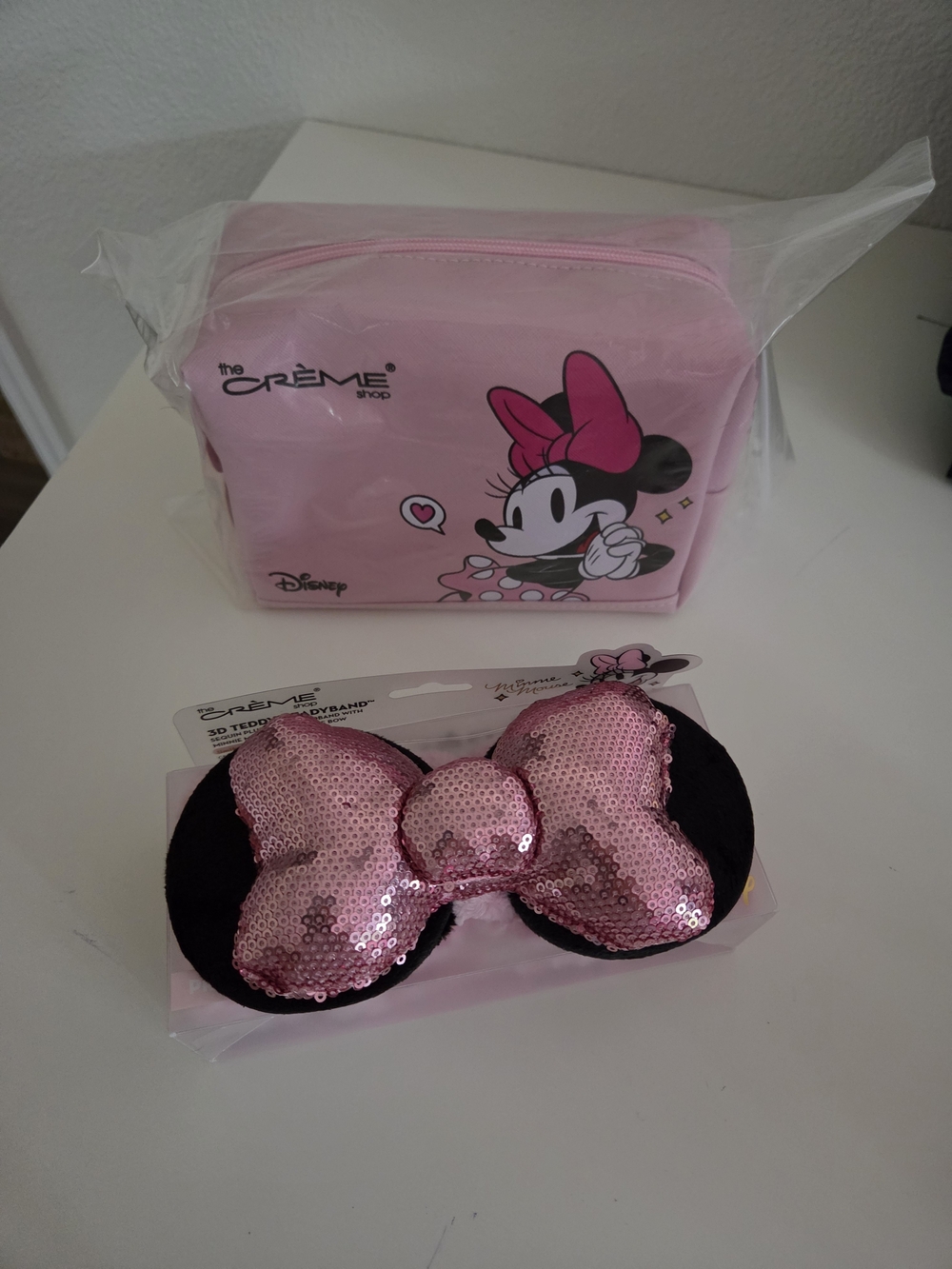 Disney Pink Minnie Mouse Sequin Bow Makeup Pouch & Headband Set